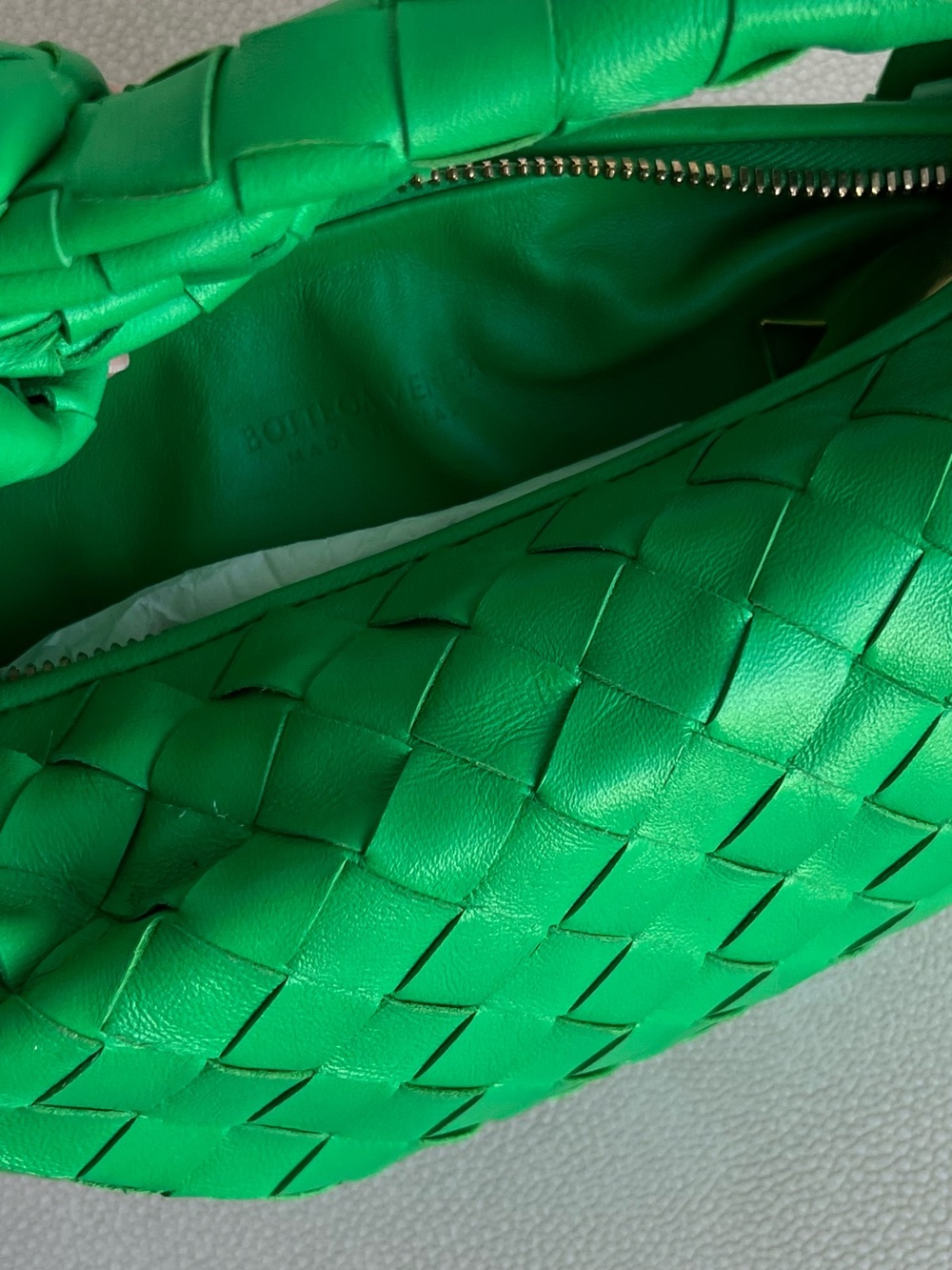 Bottega Veneta Emerald Jodie Mini Bag - Picture 6 of 11